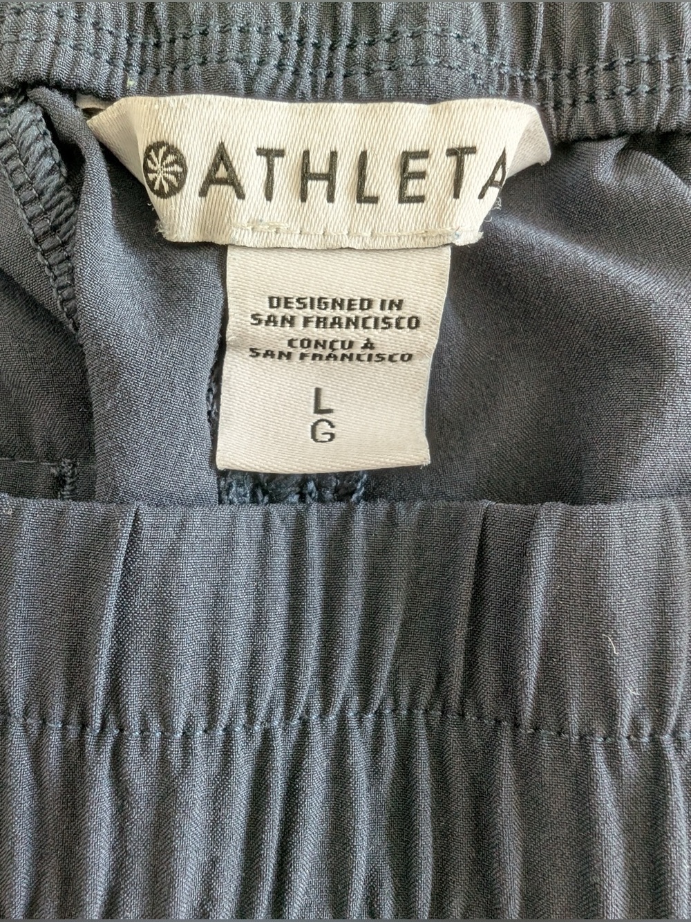 ATHLETA Women’s Wayfind High Rise 5” Short Navy Blue Size Large - Picture 5 of 11